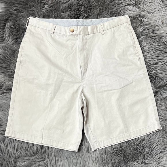 Kirkland | Men's Pima Cotton Twill Short | Cream | Size 36 - Picture 1 of 2